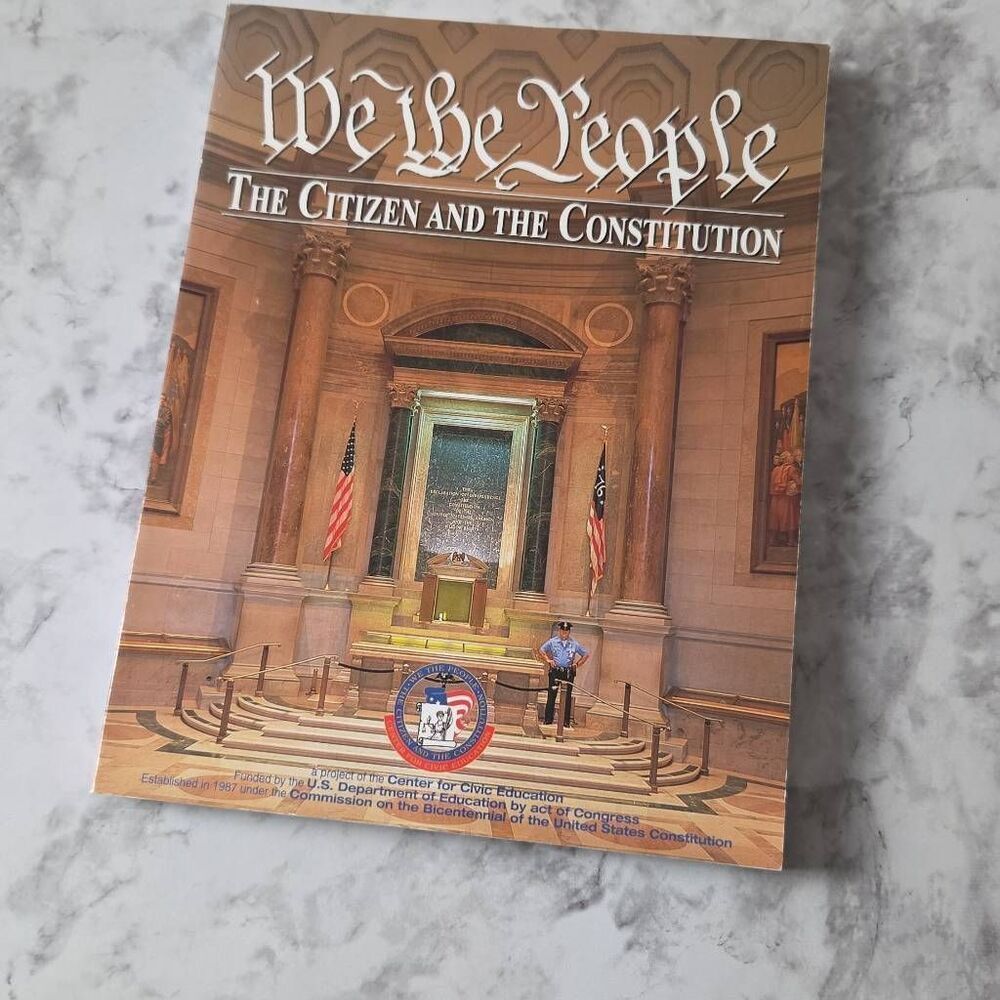 We The People: The Citizen And The‎ Constitution by Duane Smith